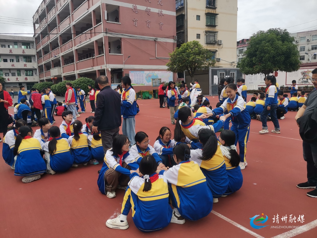 【未成年人保护】飞山小学：开展心理健康辅导活动