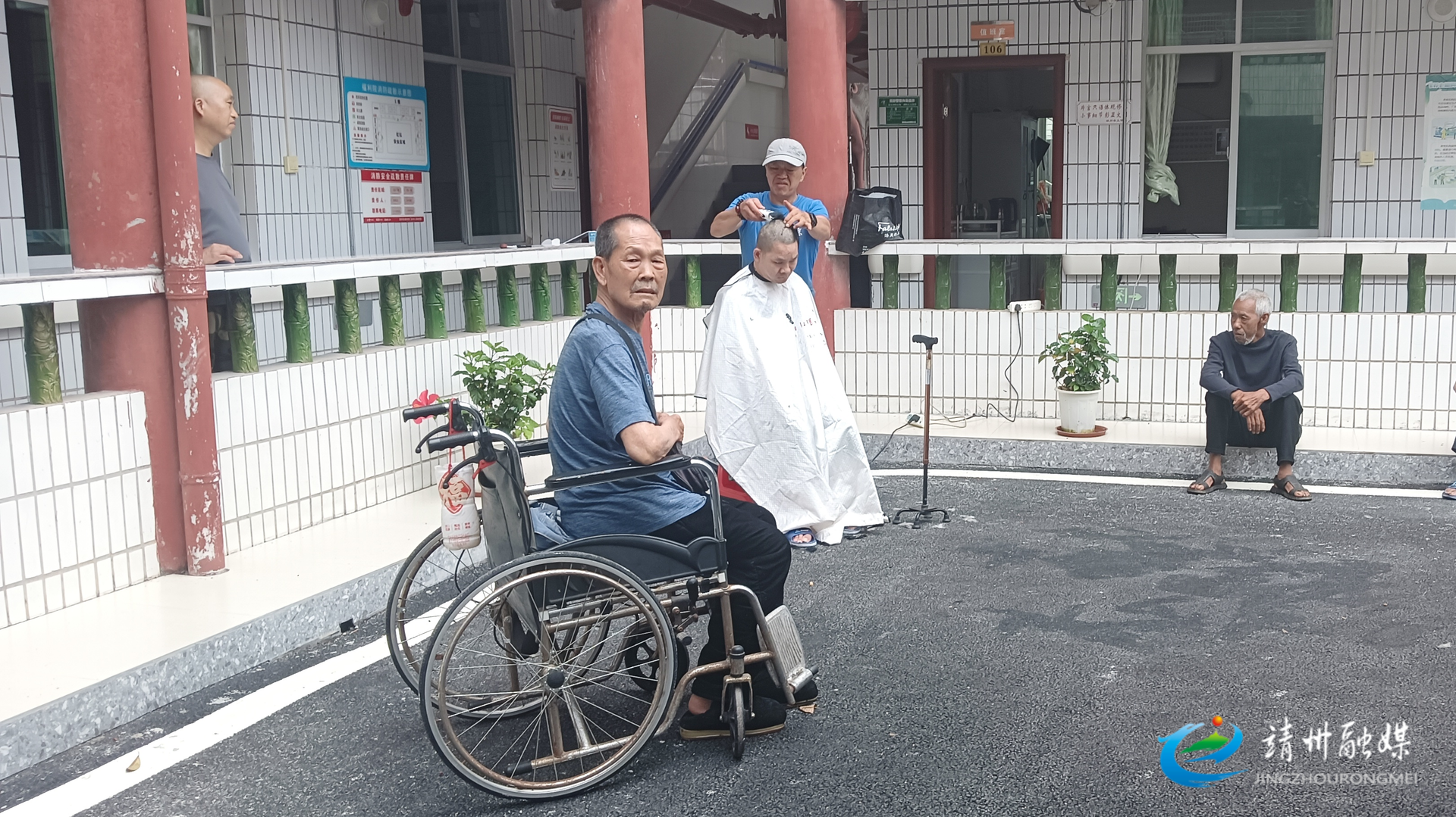 【新时代文明实践】靖州：爱心义剪 情暖敬老院
