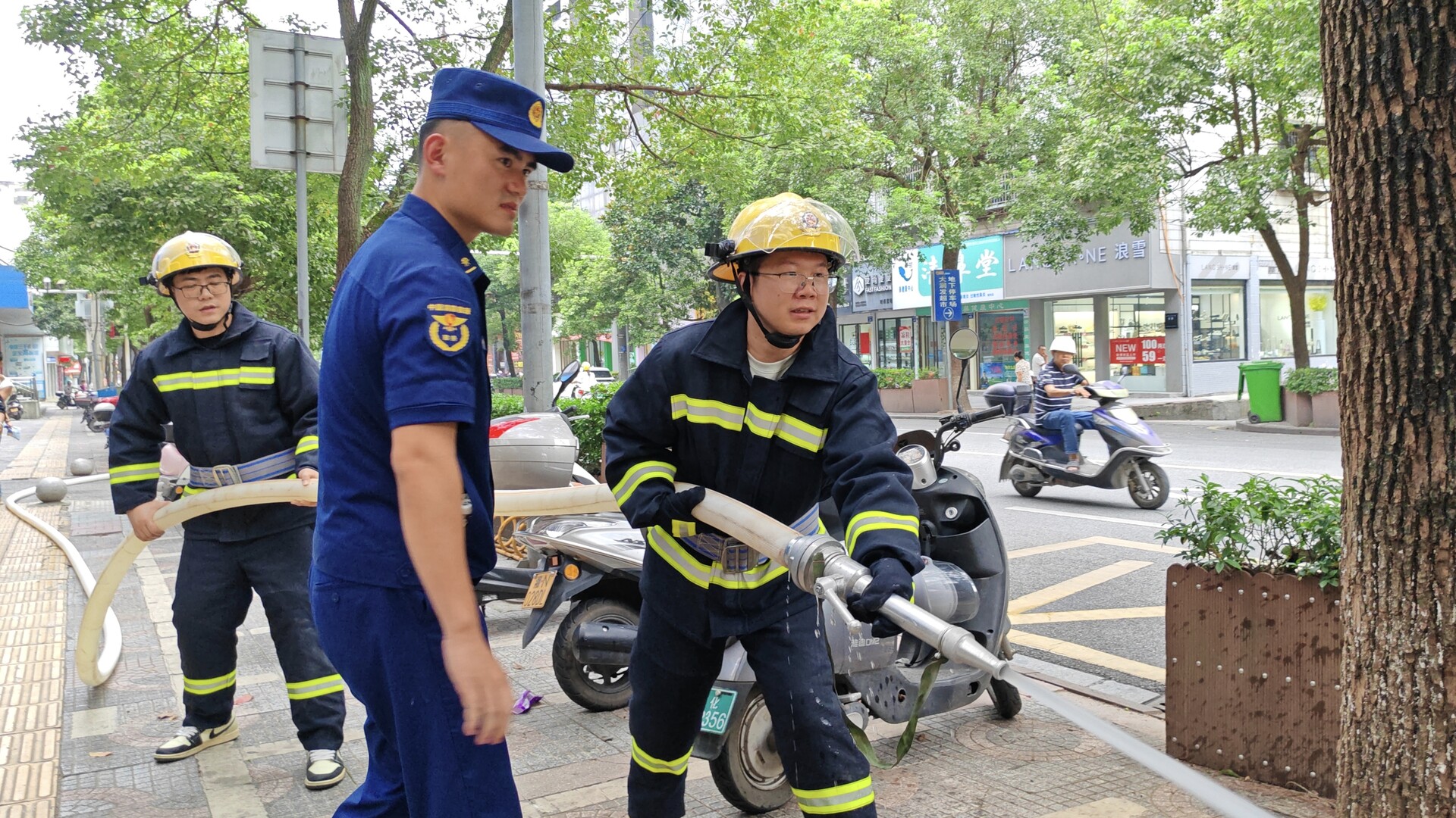 靖州融媒多场景“实战”演练，提升安全播出与应急能力