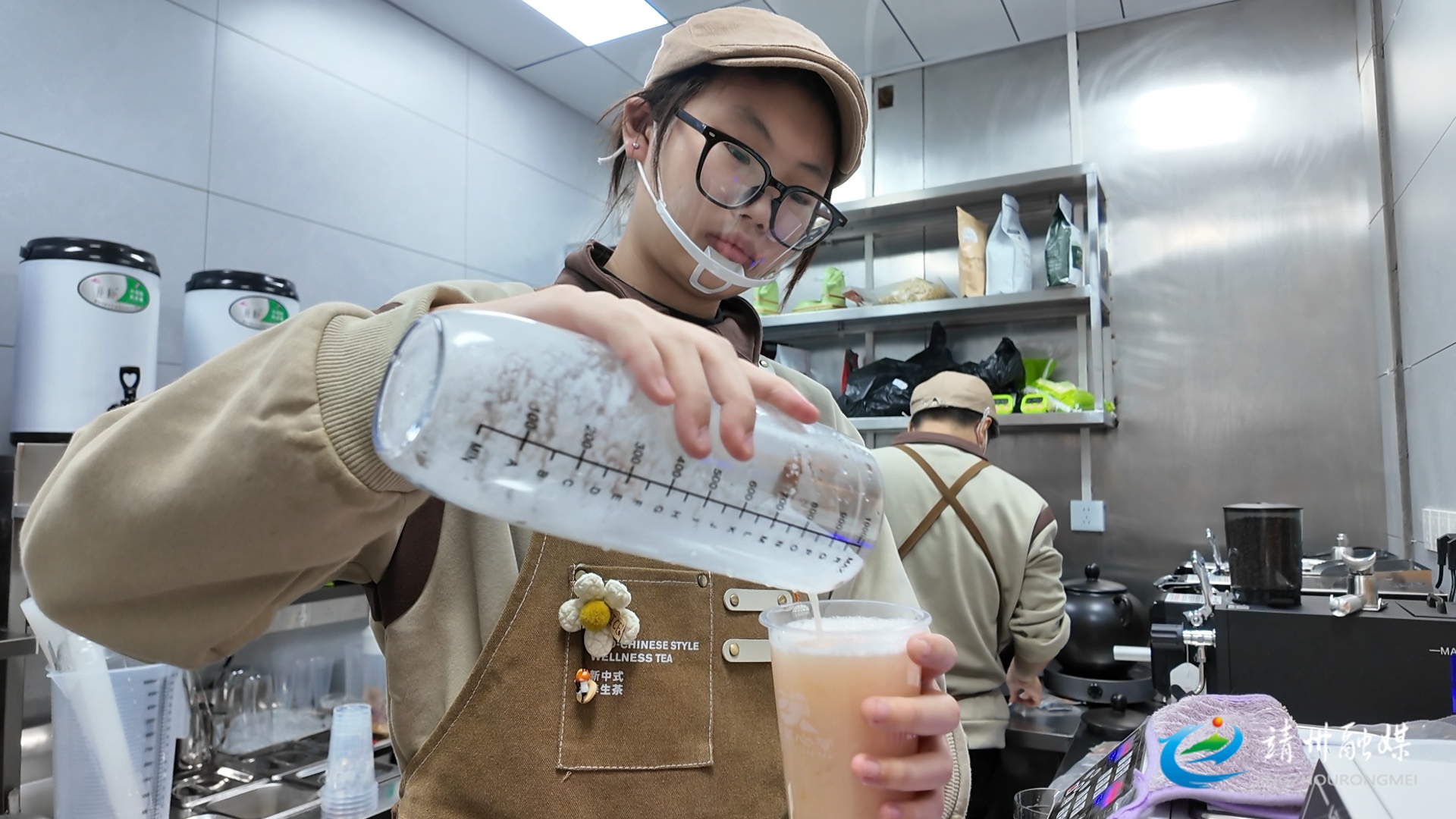 靖州茶饮品牌“茯至心苓”会同店开业