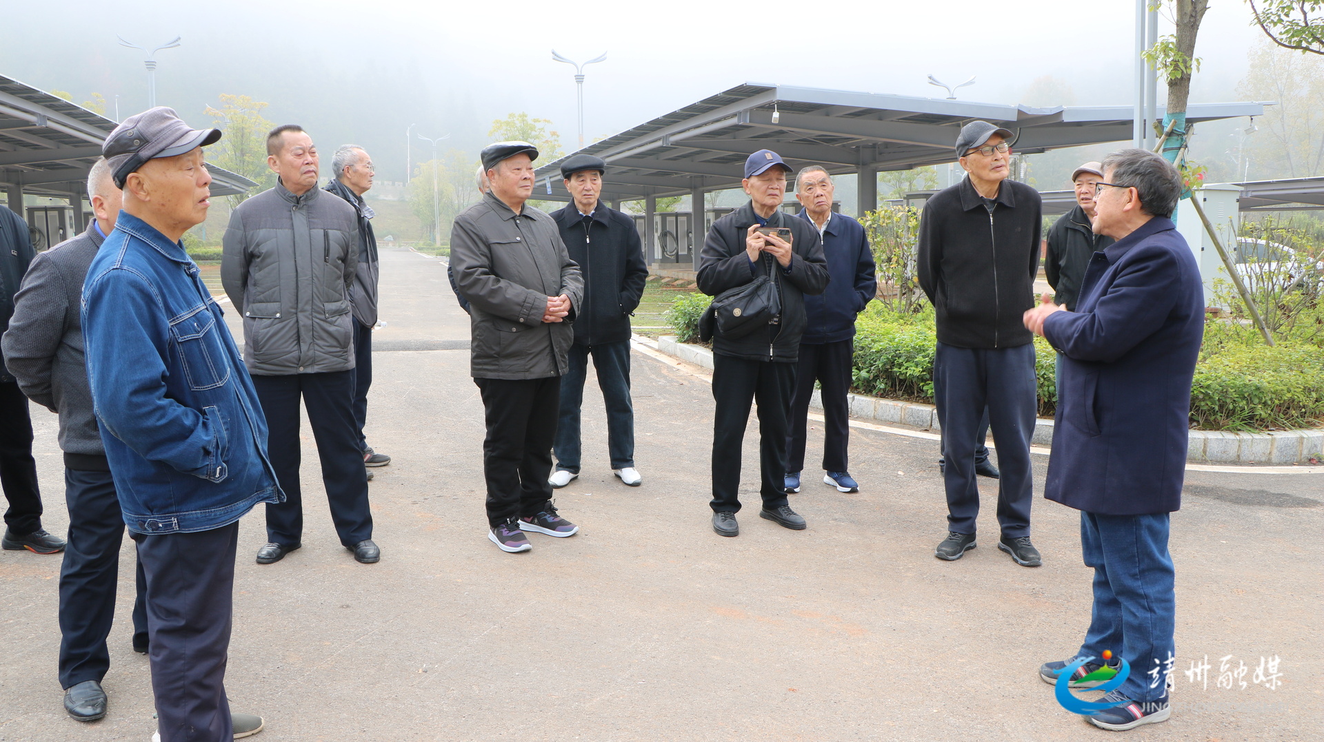 靖州老干部考察调研鹤山书院重建项目