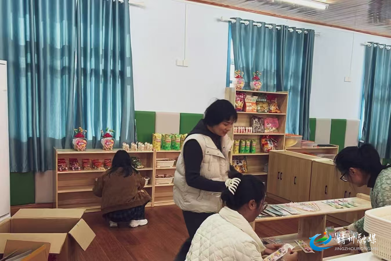 靖州特殊教育学校：党群共建暖心超市 清廉德育润满校园