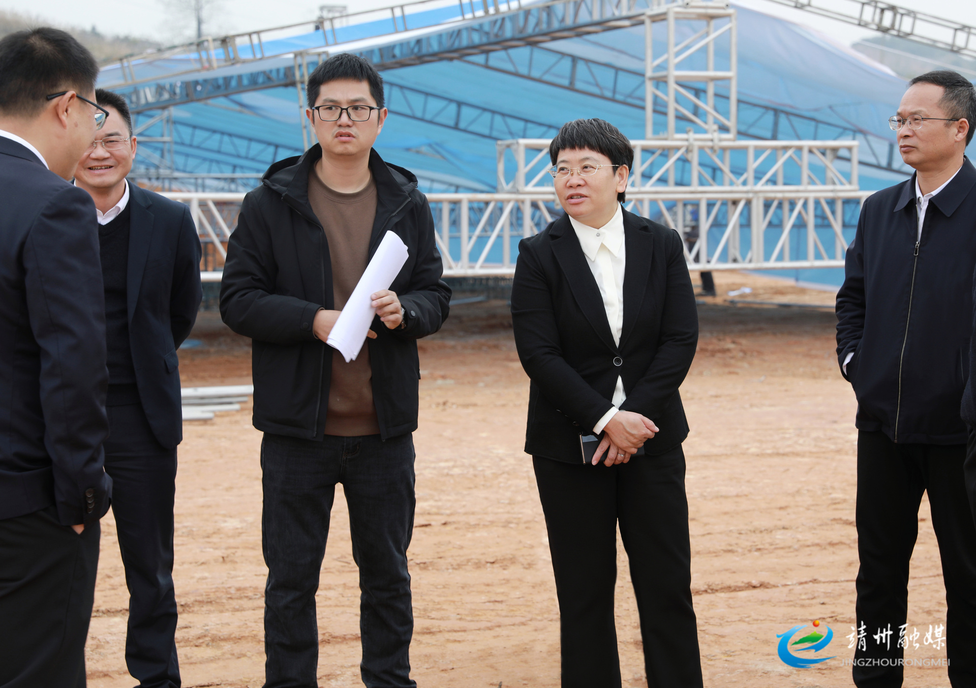 黄忆钢：聚焦目标任务 紧盯时间进度 全力推动重点项目建设工作高效有序开展