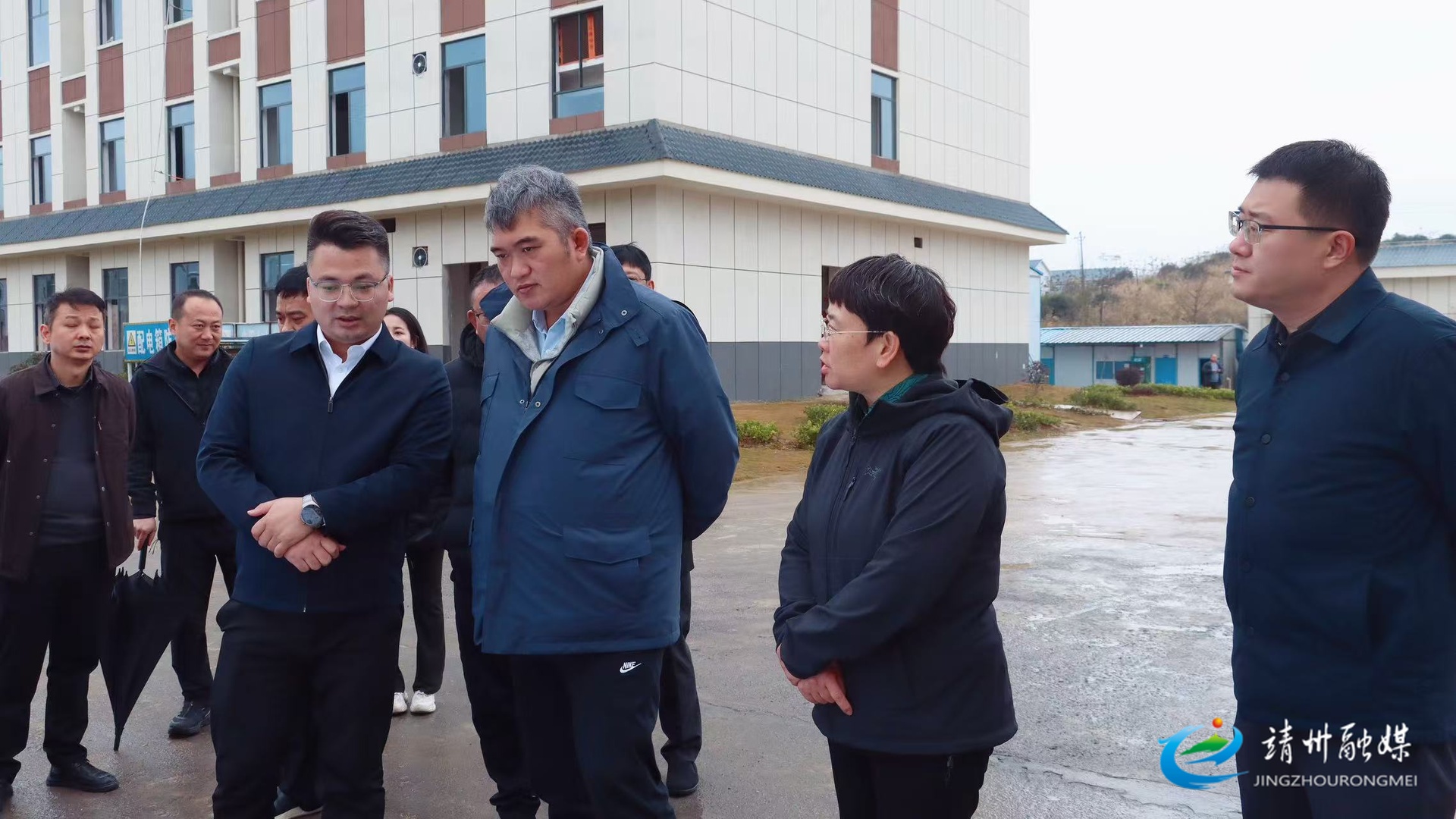 修正药业集团总裁修远一行来靖调研生物医药项目建设