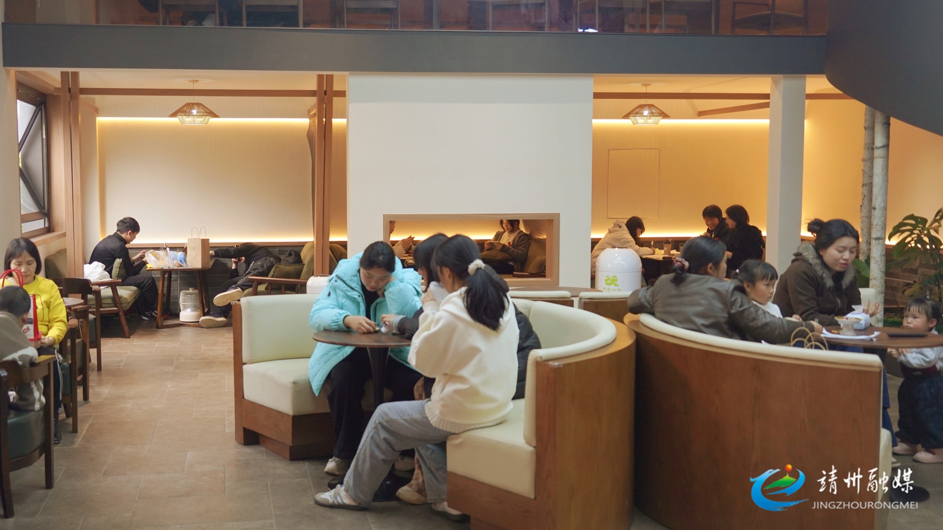 【新春走基层】养生又好喝！靖州“茯至心苓”火爆春节市场