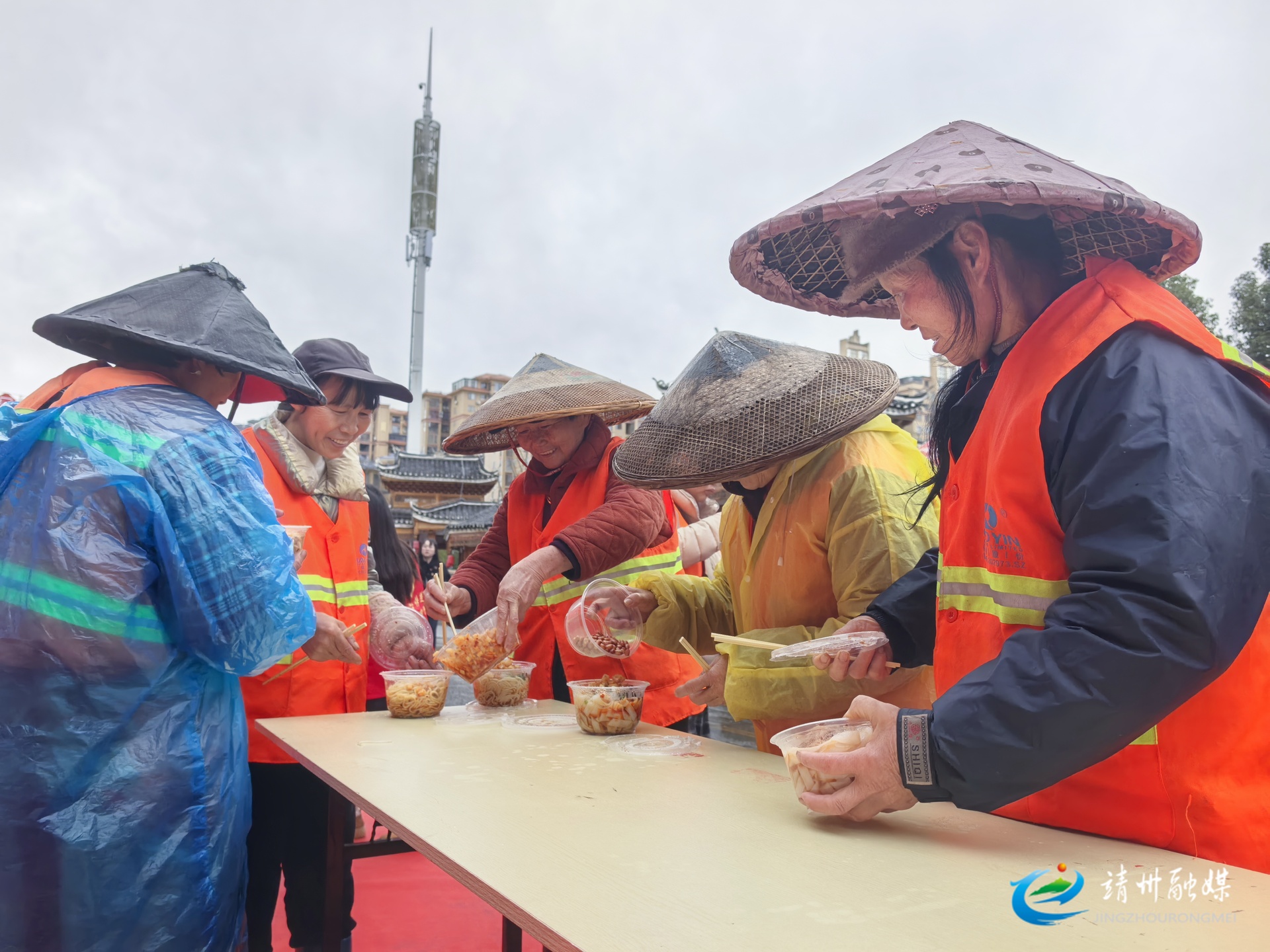 【新时代文明实践】靖州：元宵传温情 雷锋践初心