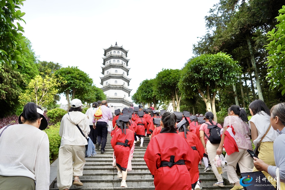 【文化中国行】“文韵文峰・古风雅集”  靖州文峰塔景区古风文明游园会精彩举行