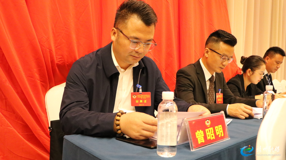 【两会进行时】县政协委员建言献策 共绘发展新篇章