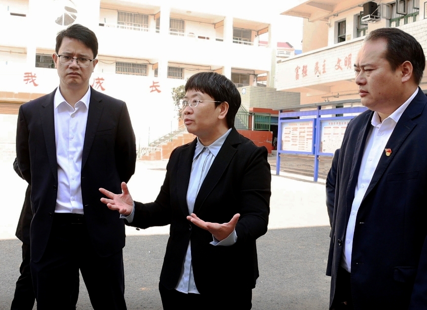 黄忆钢：靶向发力 找准问题线索 助推靖州教育高质量发展