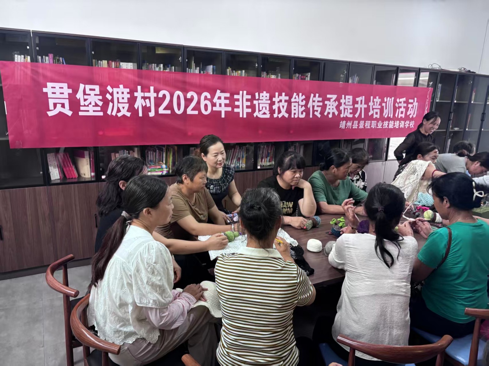 【探寻福地怀化 邂逅非遗时光】太阳坪乡：指尖传非遗 技艺促增收