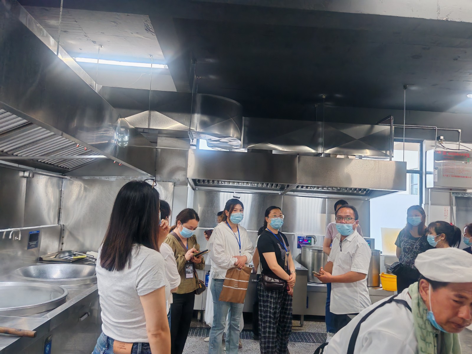 渠阳镇芙蓉学校：家校携手督膳食 共筑校园食安线