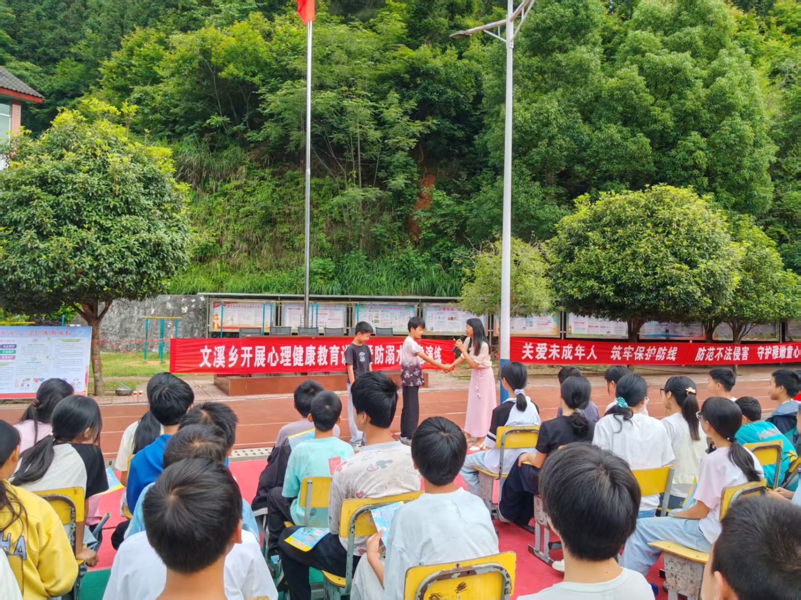 【未成年人保护】靖州：多措并举筑牢校园安全屏障 守护青少年平安健康成长